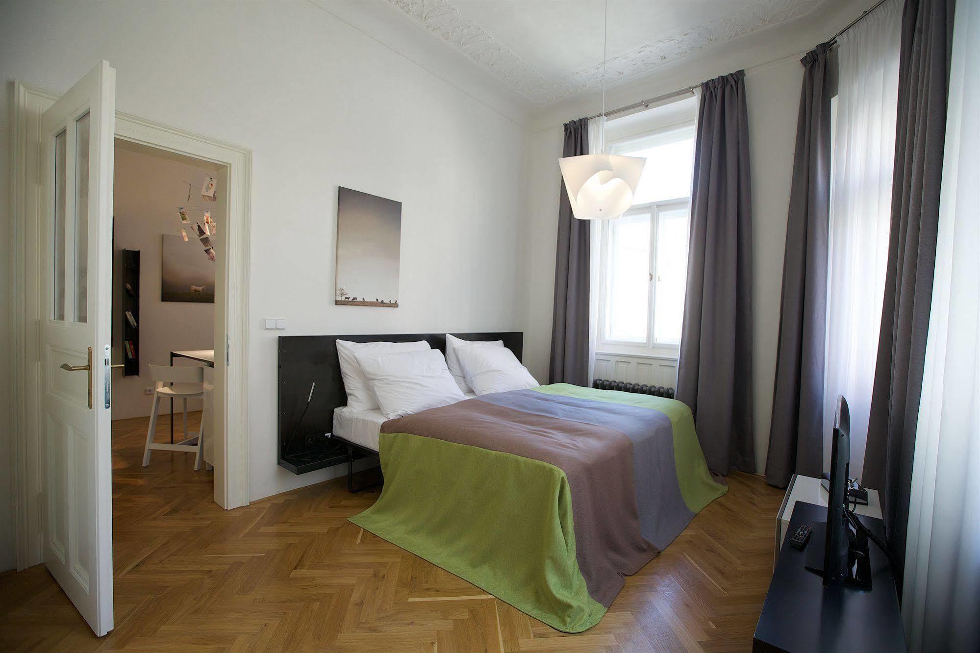 Mooo Downtown Aparthotel Prague Luaran gambar